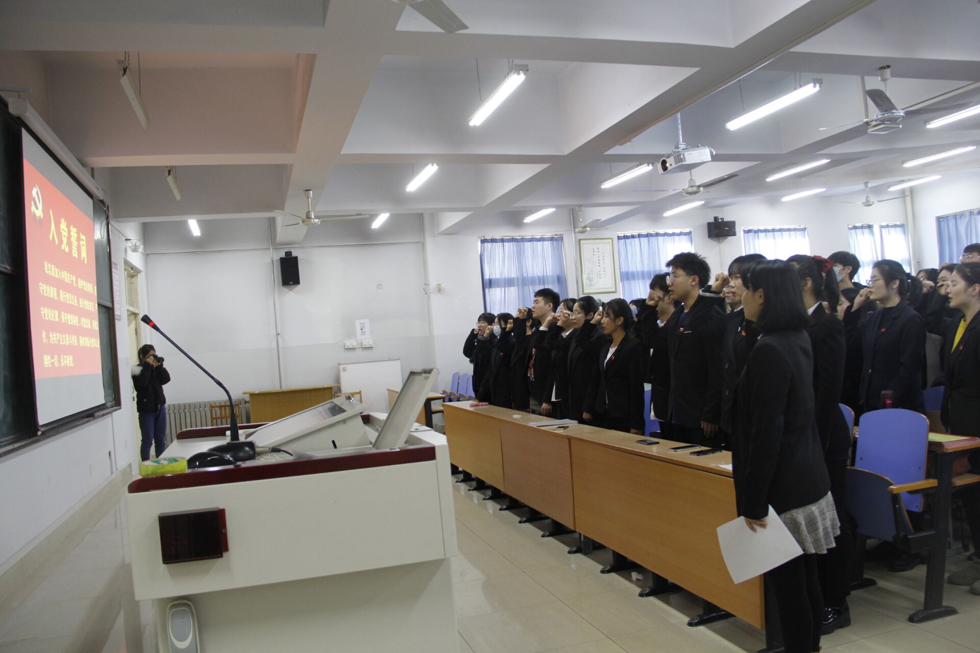 QQ图片20201225173133.jpg QQ图片20201225173133.jpg