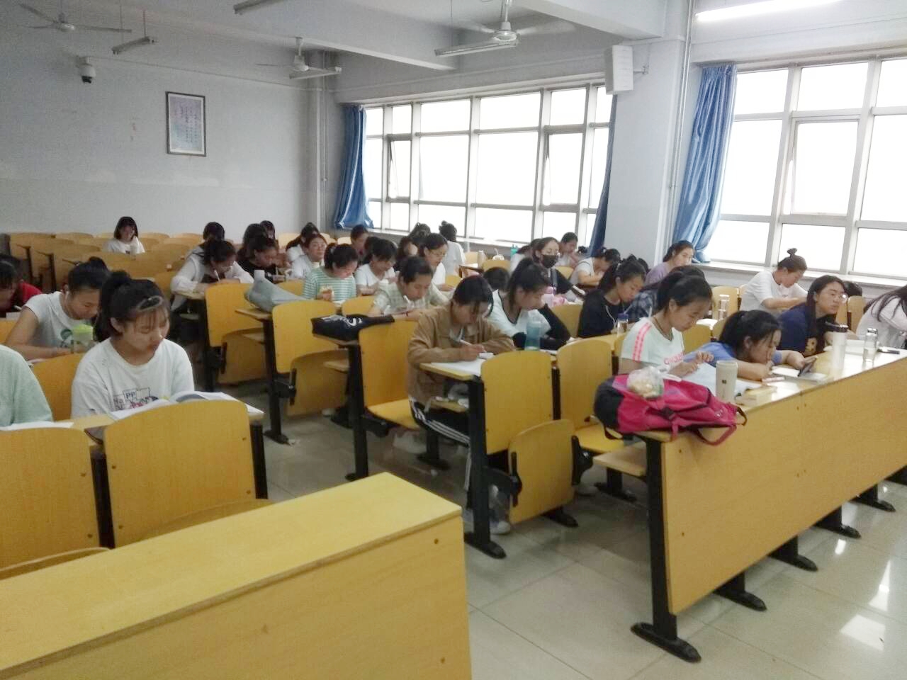 QQ图片20190621223328.jpg QQ图片20190621223328.jpg